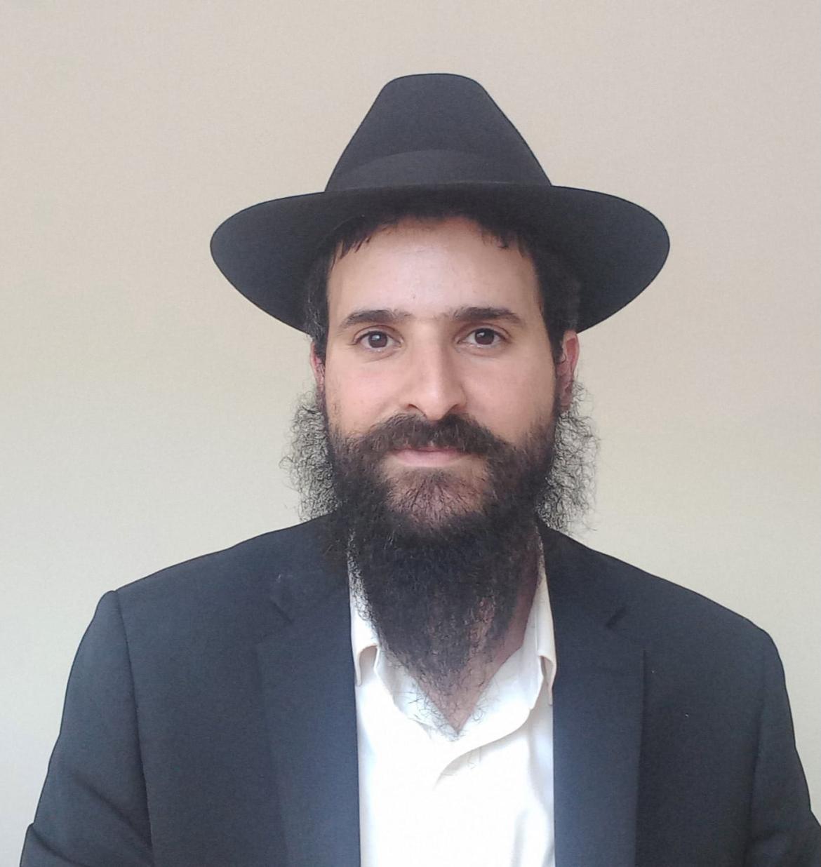 הרב שניאור ניסים