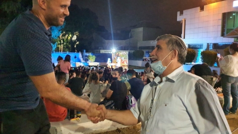 רהע בהפנינג חוגים.jpeg